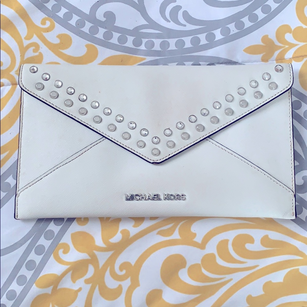 Michael Kors Jet Set Envelope Clutch White